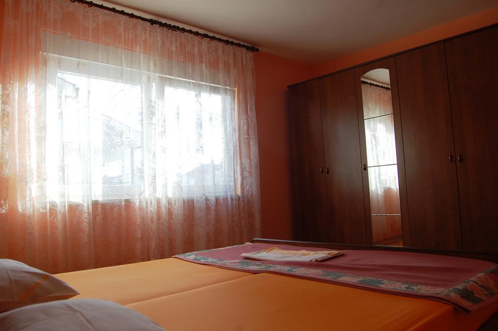 Apartments Setka Krk Town Bilik gambar